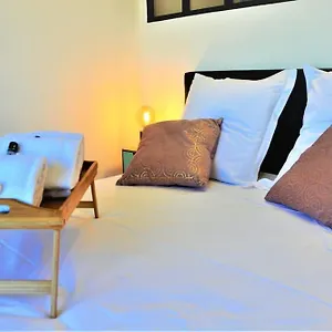 le-central-rhone-2.hotels-rhonealpes.com/